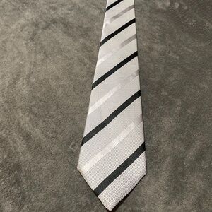 Givenchy Monsieur Tie